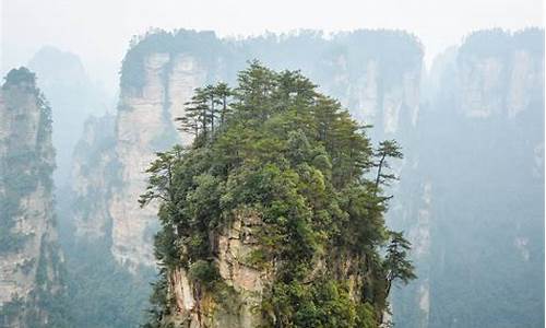 张家界自由行攻略天门山怎么走_张家界自由行攻略天门山怎么走的